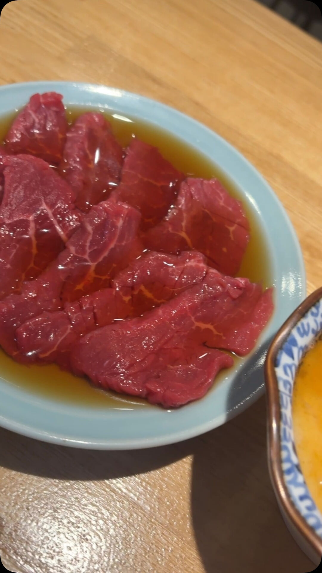阿佐ヶ谷で焼肉を食べるなら肉刺しが売りのONIKUちゃん🐮へ